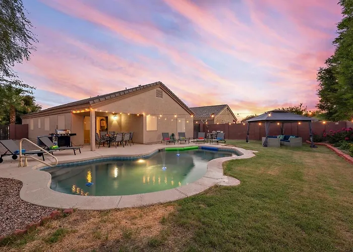 New Casa Golden Retreat Amazing Pools * Casa Grande